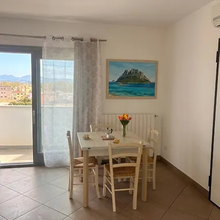 Сasa de vacaciones Casa Angela Olbia